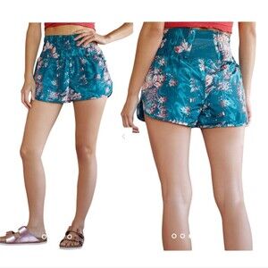 FREE PEOPLE MOVEMENT Blue 'The Way Home' Floral High Waisted Shorts size Small